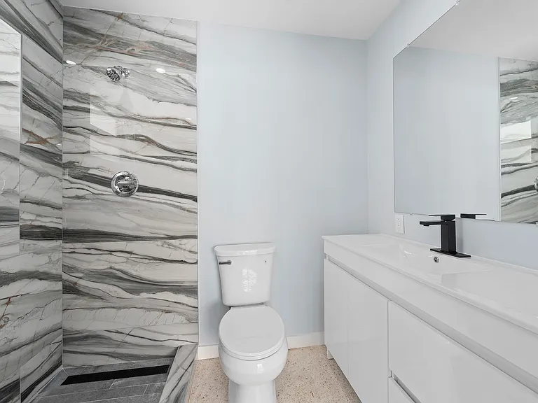 3220 NE 7th Pl #2 — Photo 10