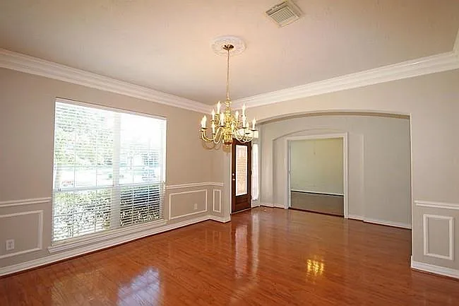 3018 Ravensport Dr — Photo 4