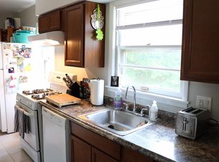 741 Sheridan Ave #2, Aurora, IL 60505