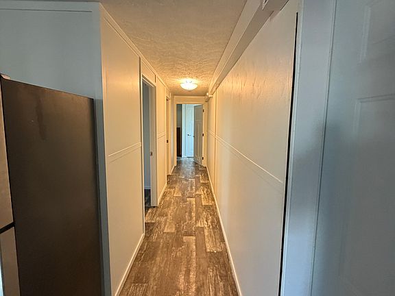 5th image of 843 Baker Ave #5