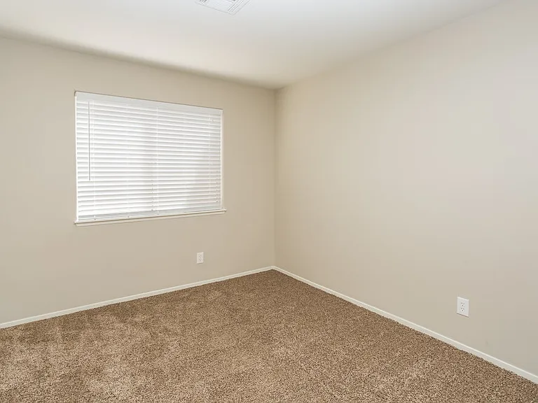 4416 W La Madre Way — Photo 12