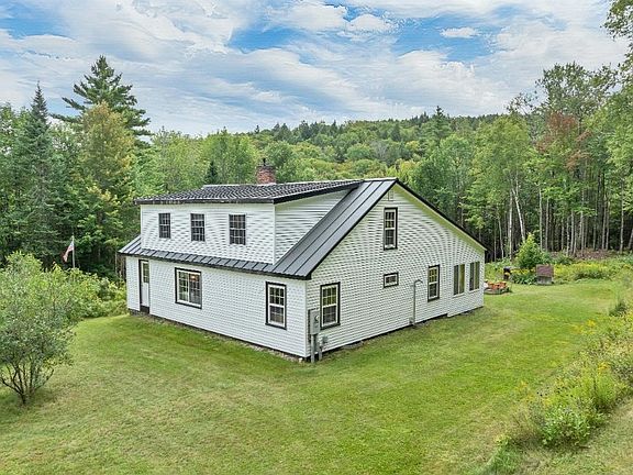 4th image of 533 Ellsworth Hill Road