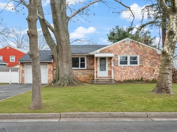 929 Heaton Pl, Rahway, NJ 07065