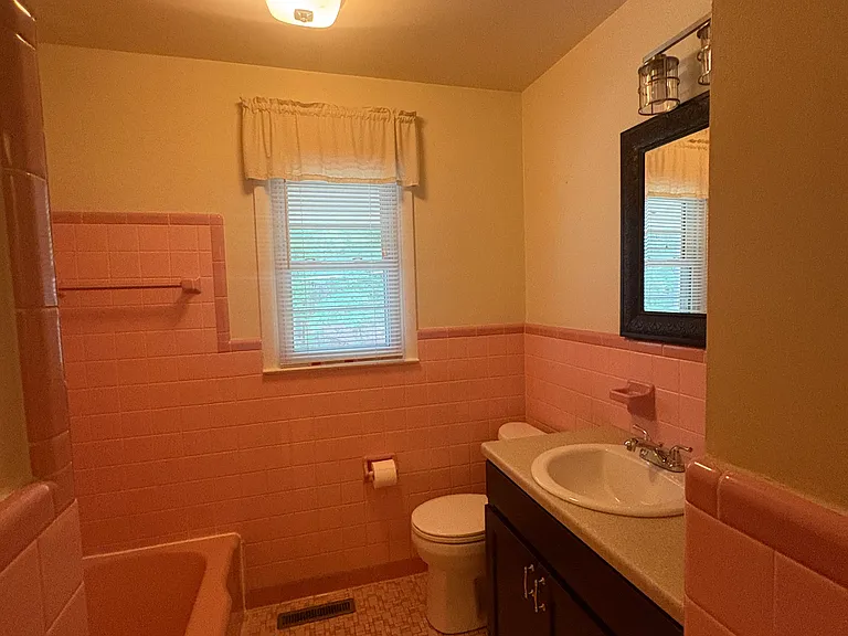 108 Clarkson St — Photo 16