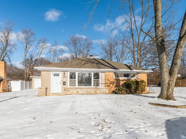 322 Minocqua St, Park Forest, IL 60466