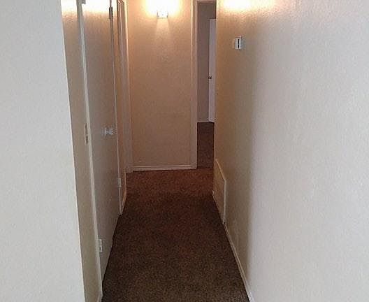 5th image of 4312 Vfw Dr APT 5