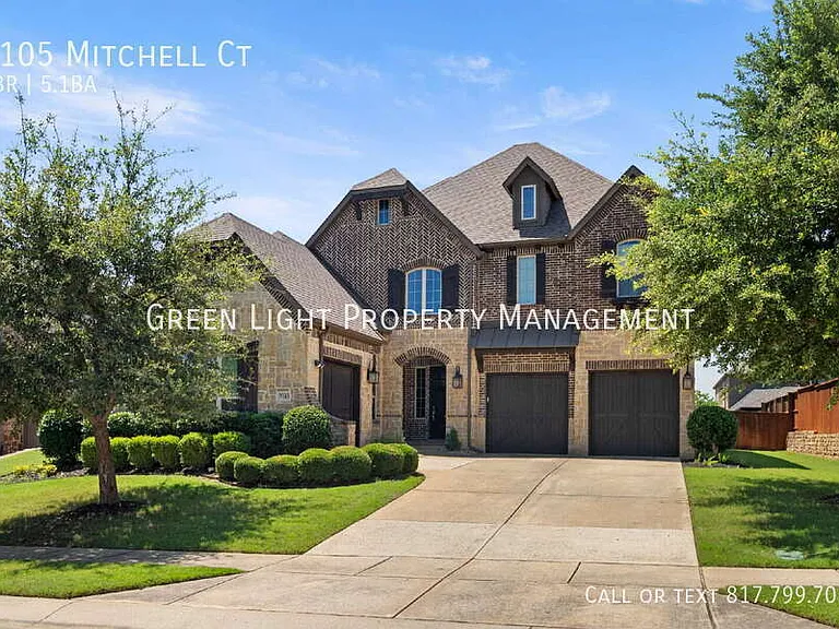 7105 Mitchell Ct — Photo 2