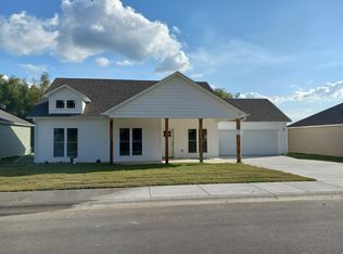 2508 Garden Dr, Benton, AR 72015