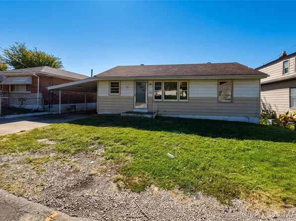 152 W Holden Ave, Saint Louis, MO 63125