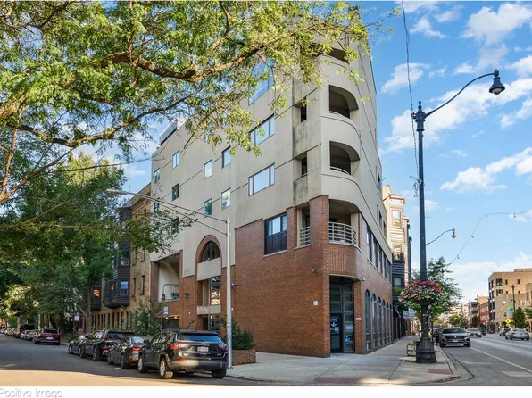 885 W Lill Ave APT 3, Chicago, IL 60614