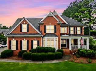 600 Lyndhurst Cir, Canton, GA 30115
