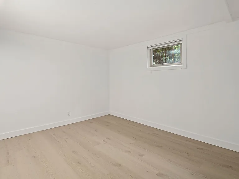 Franklin Eastlake — Photo 10