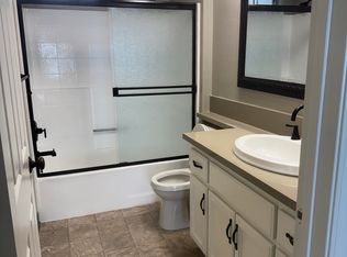 1318 W Alhambra Rd #5, Alhambra, CA 91801