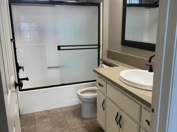 1318 W Alhambra Rd #5, Alhambra, CA 91801