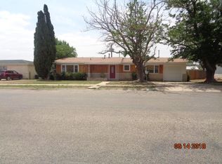 2400 42nd St, Snyder, TX 79549