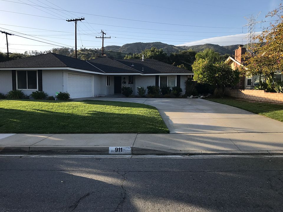 1st image of 911 Eastglen Dr