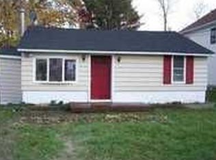 35 Excelsior Ave, Middletown, NY 10940