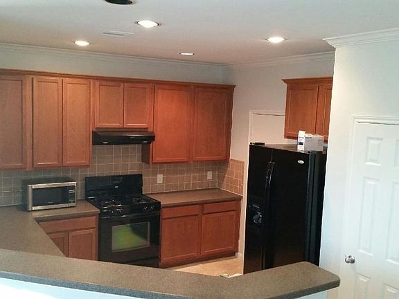 2nd image of 7922 Montague Manor Ln