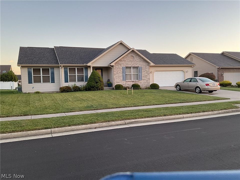 1st image of 3860 Cherokee Dr