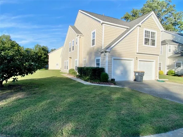 408 Holmes Blvd, Yorktown, VA 23692