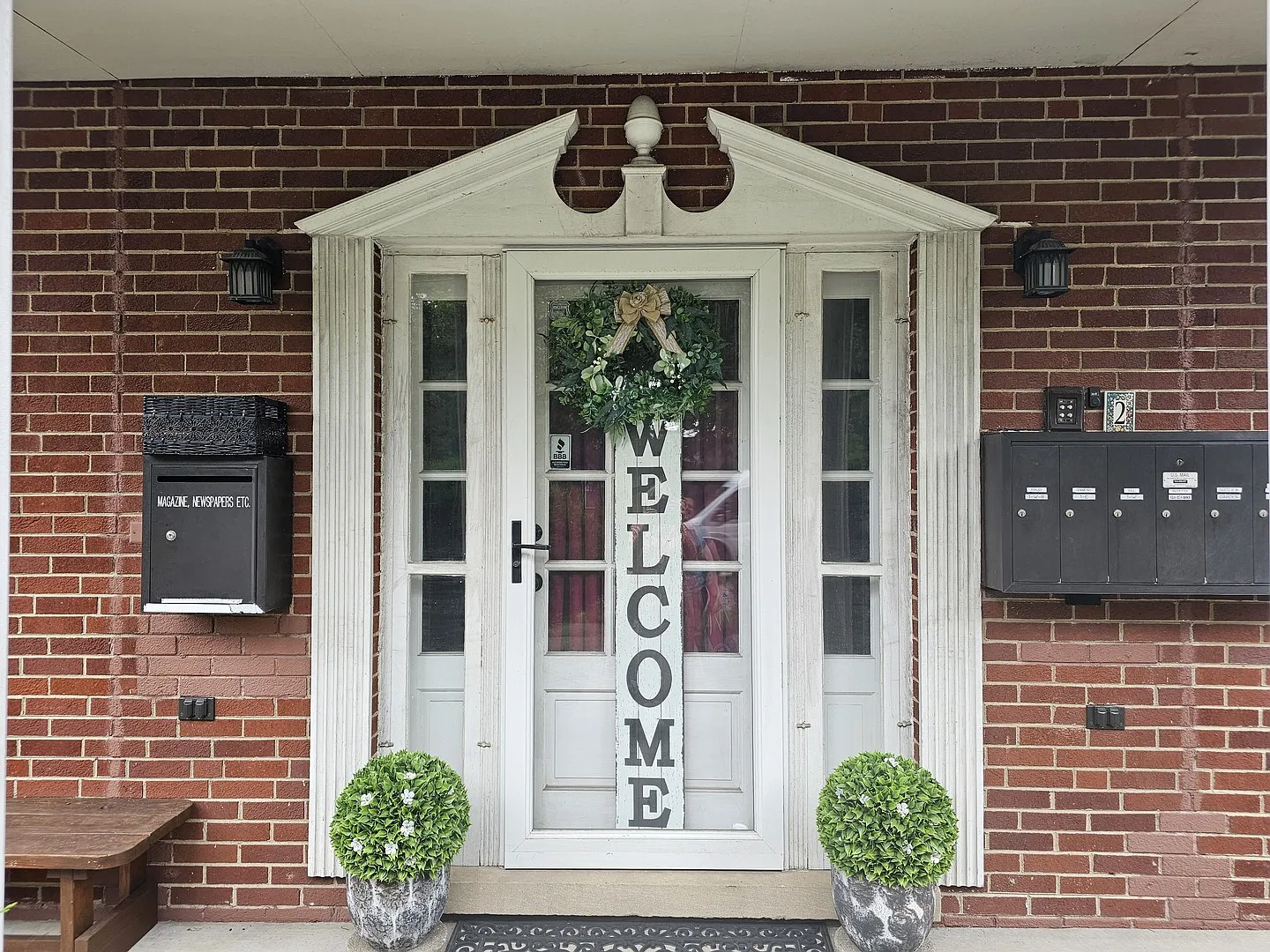2 bed, 900 sqft, $2,250 — Photo 2
