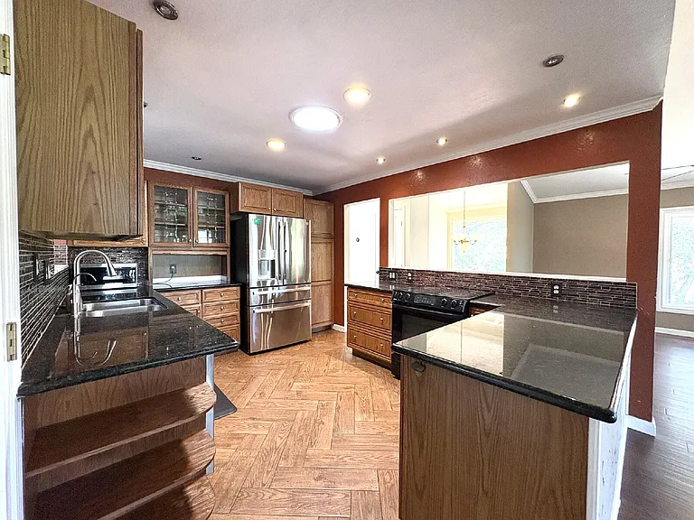 17420 Blue Jay Ct — Photo 32