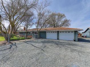 7910 Carmencita Ave, Sacramento, CA 95829