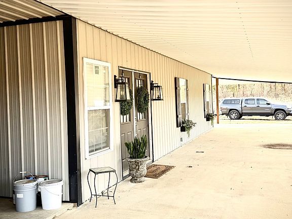 5th image of 10356 Fig Rd