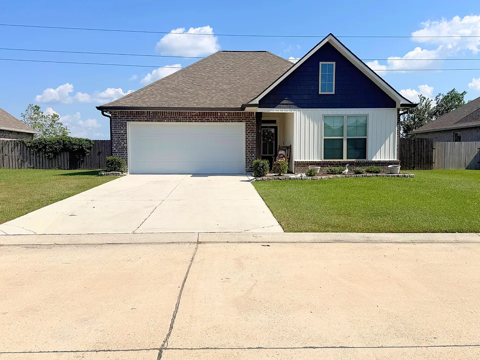 336 Carriage Way