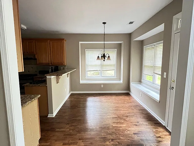 1707 Branch Creek Cv — Photo 8