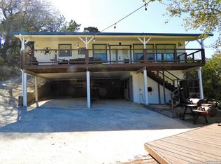 1120 Blue Bill Cove Dr, Lakehills, TX 78063