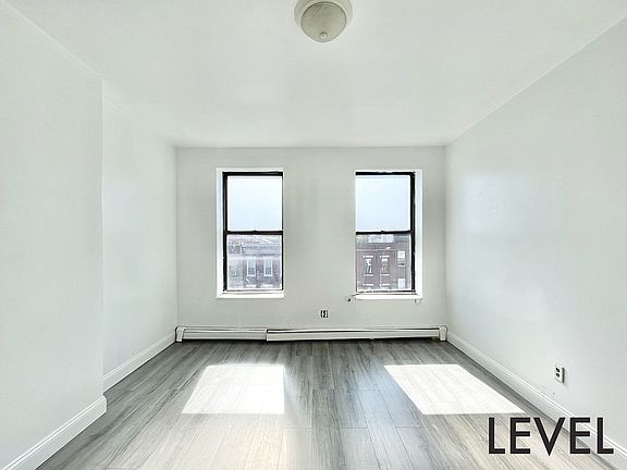 5th image of 486 3rd Ave APT 16
