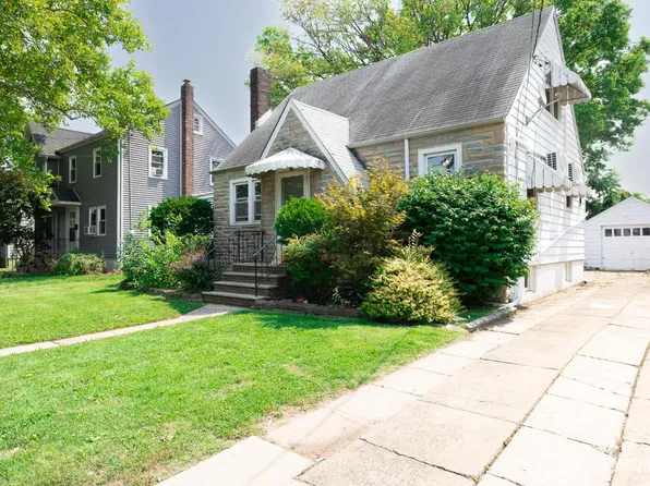 18 Cypress St, Carteret, NJ 07008