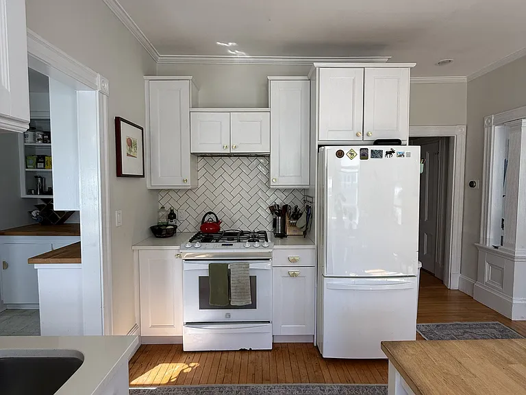 40 Paradise Rd — Photo 9