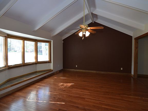 3rd image of 3804 S Xenia St
