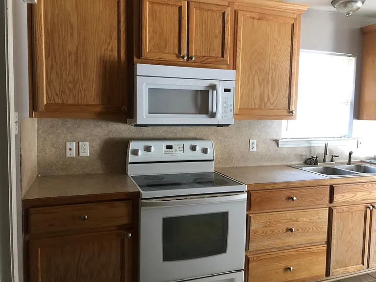 43159 Remington Dr — Photo 14