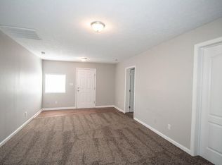 704 S Kentucky St, Danville, IN 46122