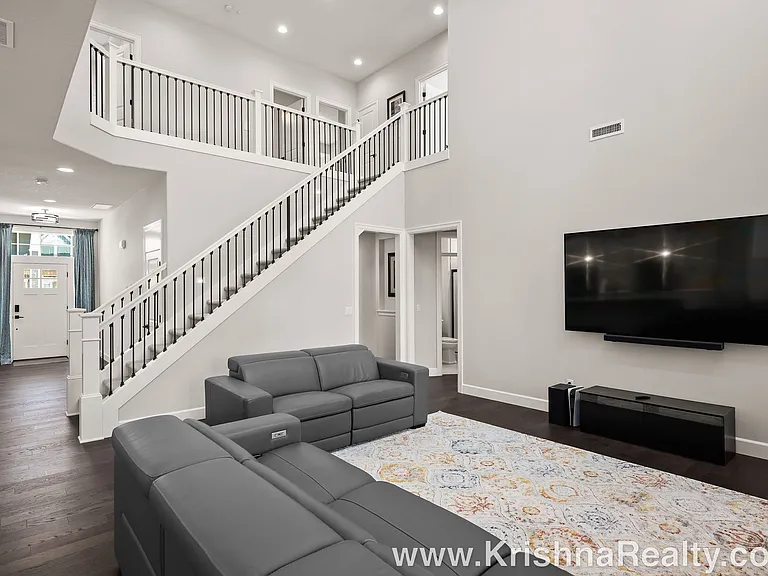 16685 NW Crossvine St — Photo 14