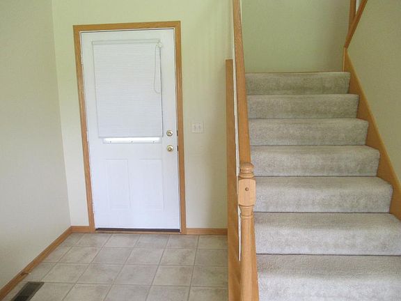 2nd image of 7522 5th St N