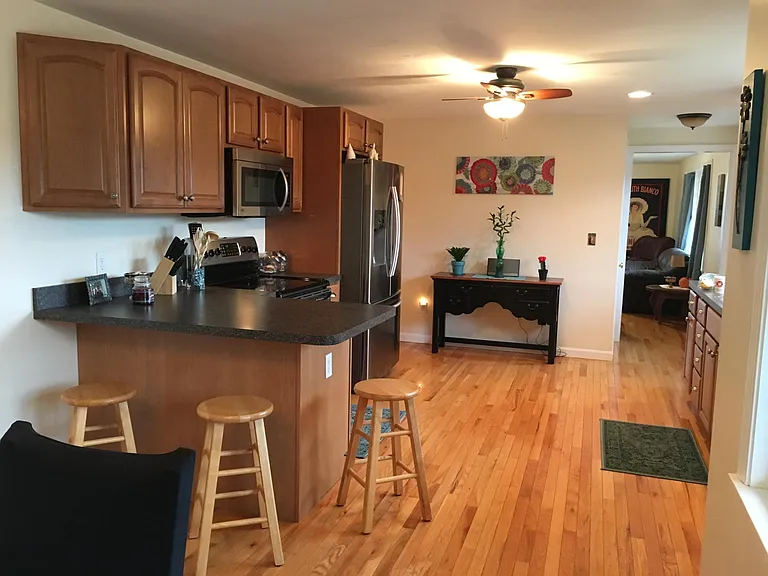 965 Worcester Rd — Photo 8
