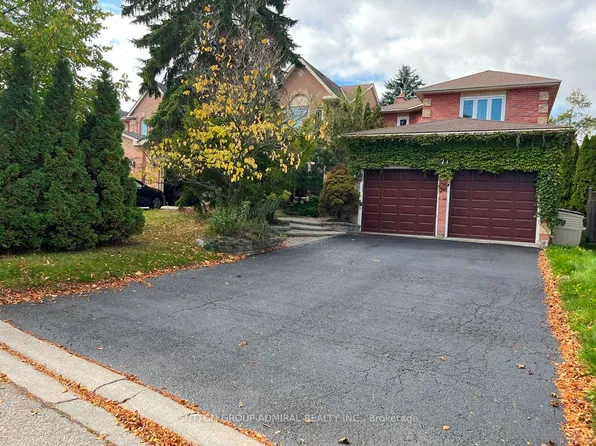 71 Covent Cres, Aurora, ON L4G 6R1