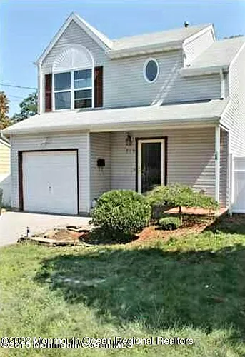 319 Church St Photo 1