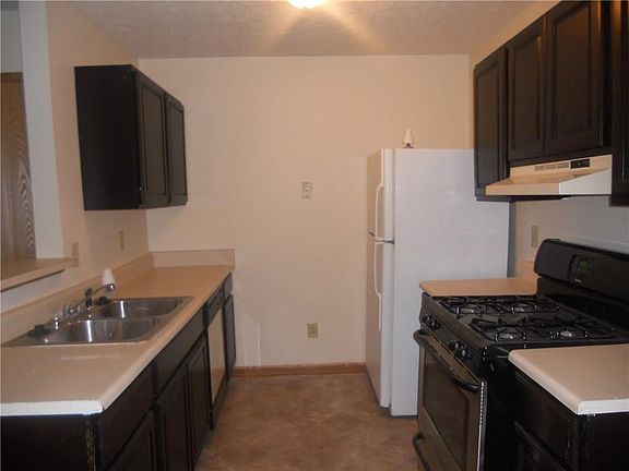 5th image of 4050 Ryland Dr #4050
