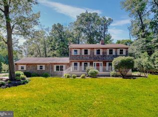 12 Curtis Dr, Flemington, NJ 08822