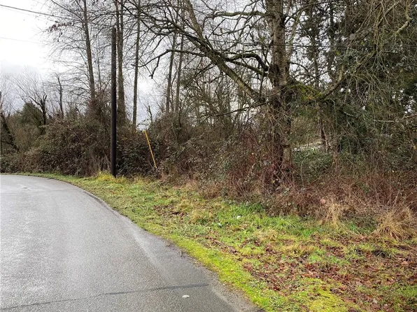 17411 Engebretsen Rd, Granite Falls, WA 98252