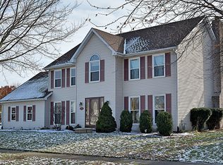 5031 Essington Ln, Hoffman Estates, IL