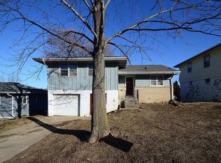4902 Ruggles St, Omaha, NE 68104