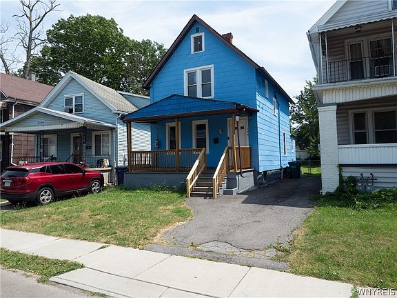 2nd image of 109 Roesch Ave