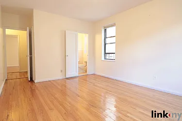 Rented by Link NY Realty