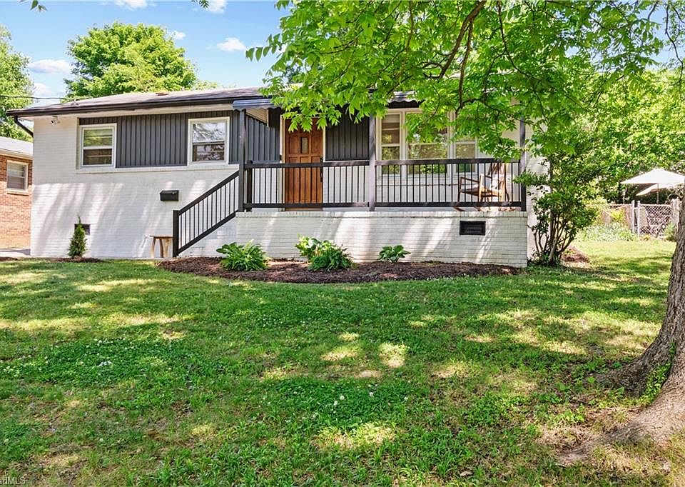 1st image of 2357 Parkway Dr